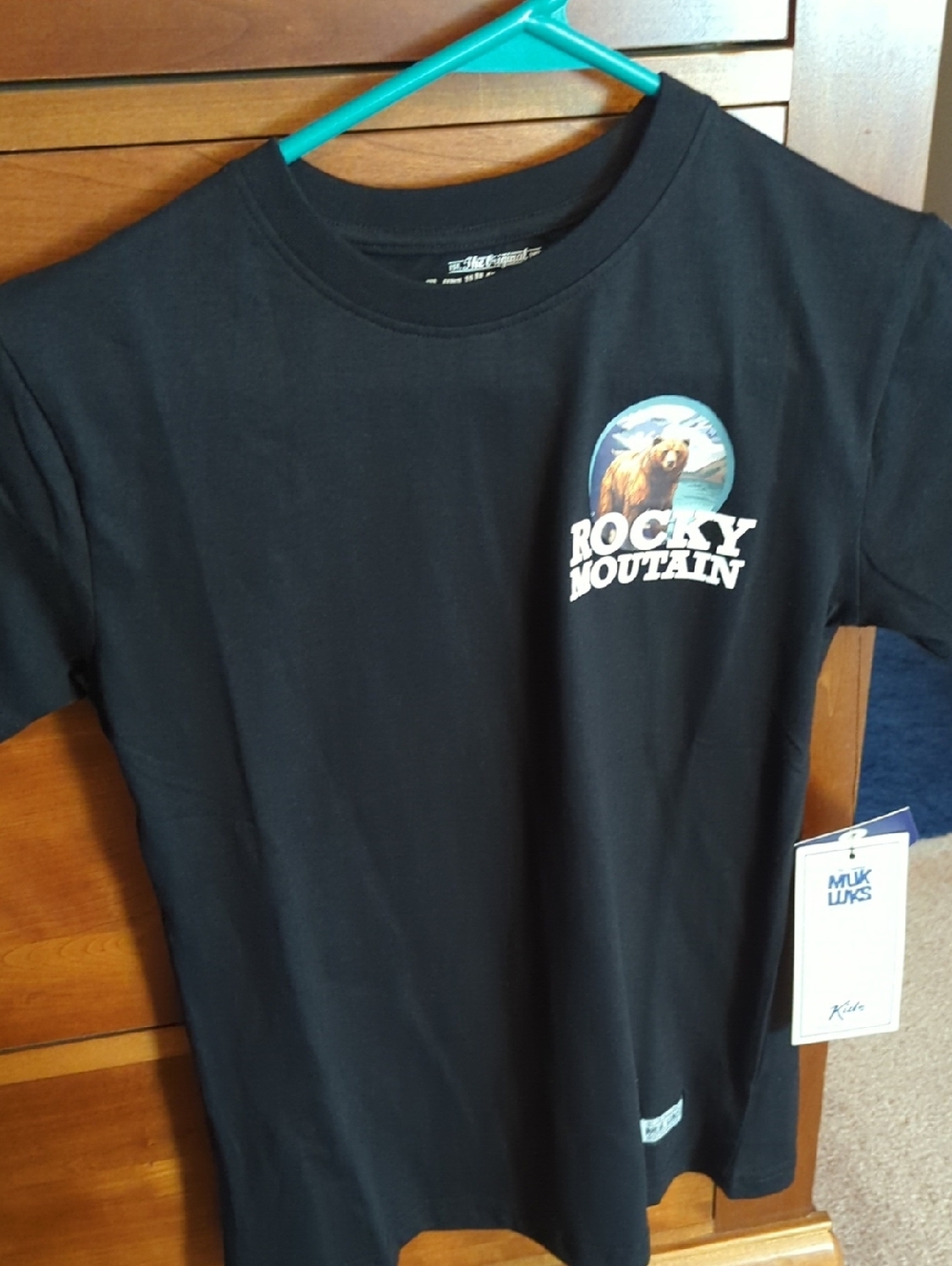 Muk Luks Black Short Sleeve 'Rocky Mountain' Graphic Tee Boys Or Girls Size  8